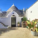 Nyaraló Trullo Rora -