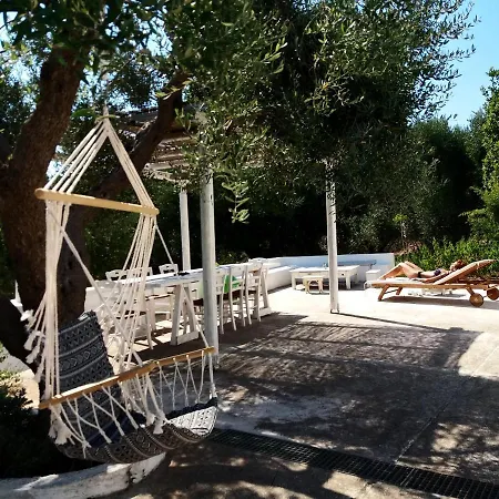 Semesterbostad Trullo Rora -