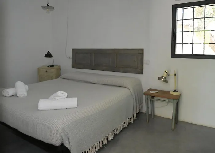 Trullo Rora - 펜션 오스투니